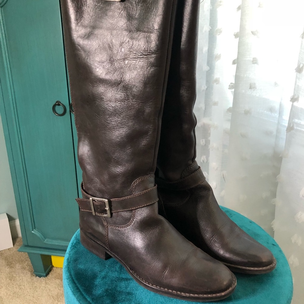 Matisse Knee High Brown Buckle Boots !